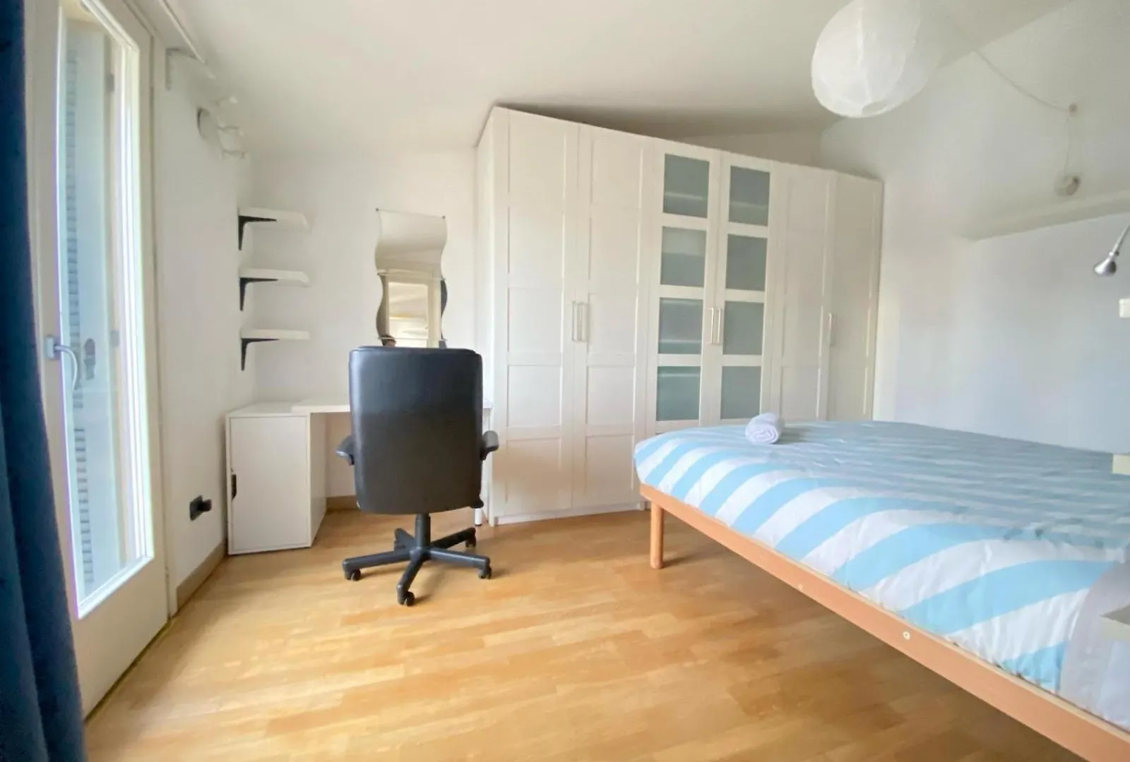 Skyline Apartment Isola 밀라노 이탈리아
